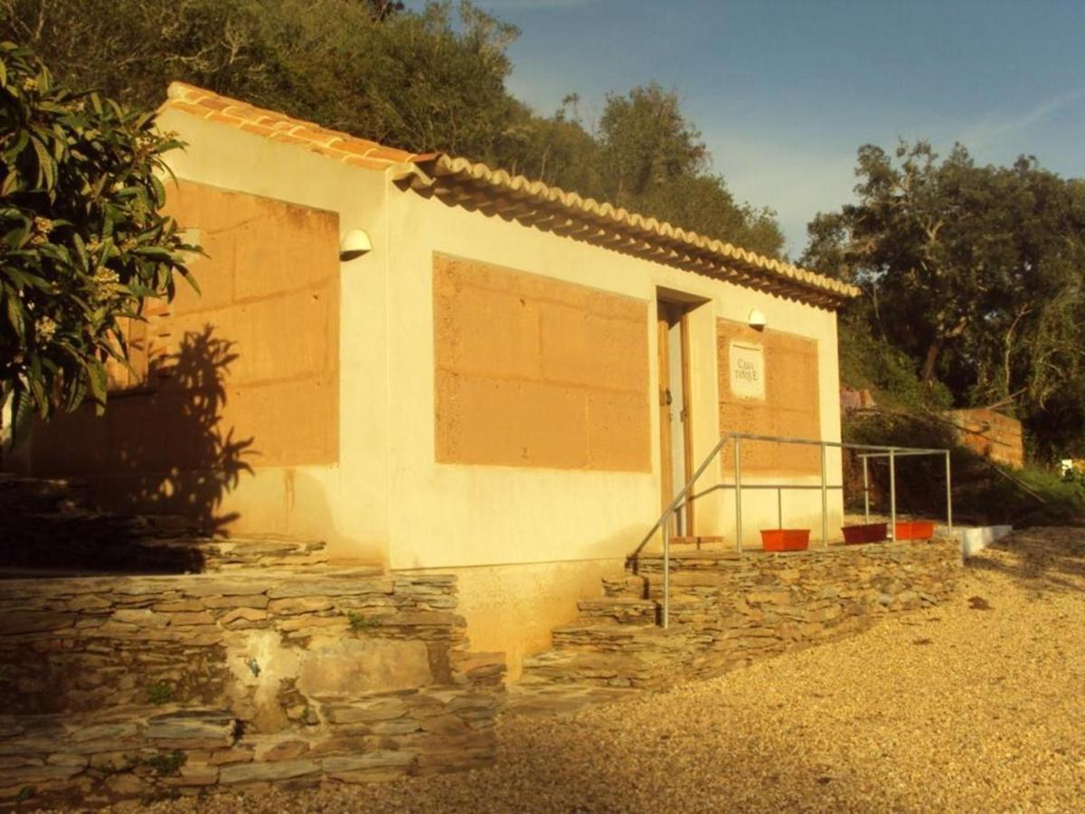 Gasthaus Casas Da Cerca Troviscais Exterior foto